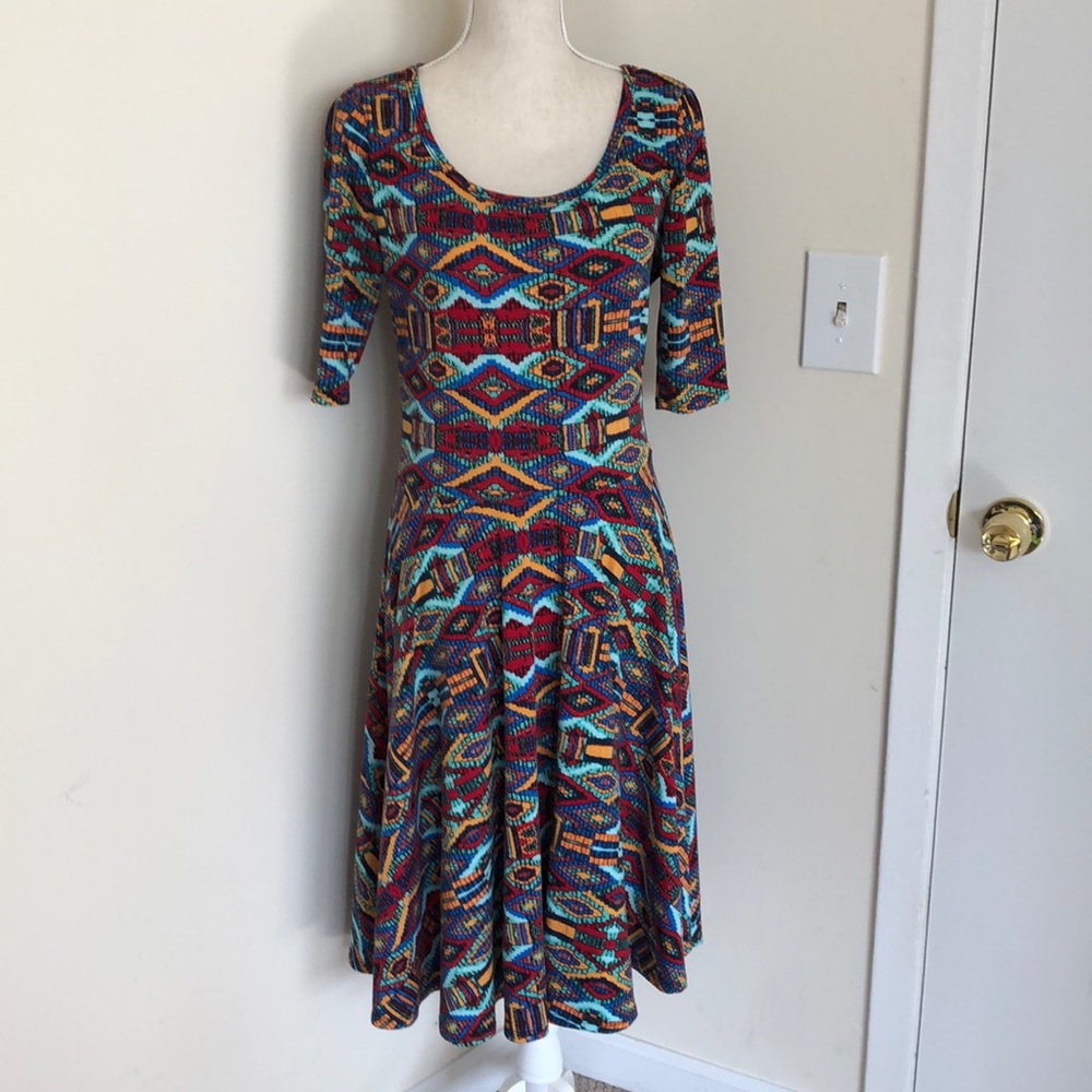 LuLaRoe Aztec print Nicole - L